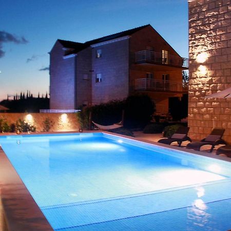 Villa Grand Pinea Čilipi Eksteriør billede